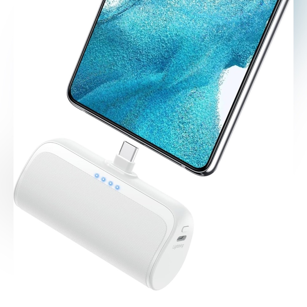 Mini Portable Charger Power Bank for iPhone,5200mAh Portable Phone Charger NEW